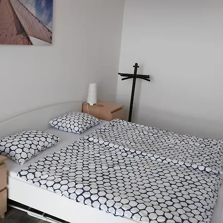 Apartment Shades Of Grey *